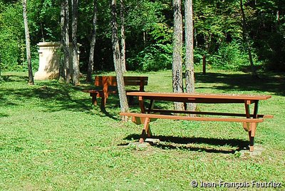 Aire pique-nique de la maison forestière de Faverolles