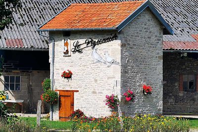 Pigeonnier de la ferme Servin à Aprey