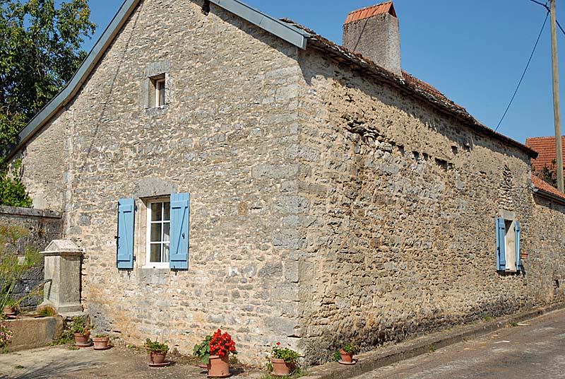 Maison des mariés à Musseau