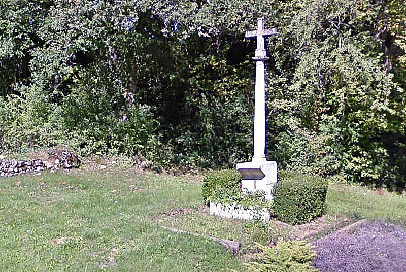 Croix à Noidant-le-Rocheux