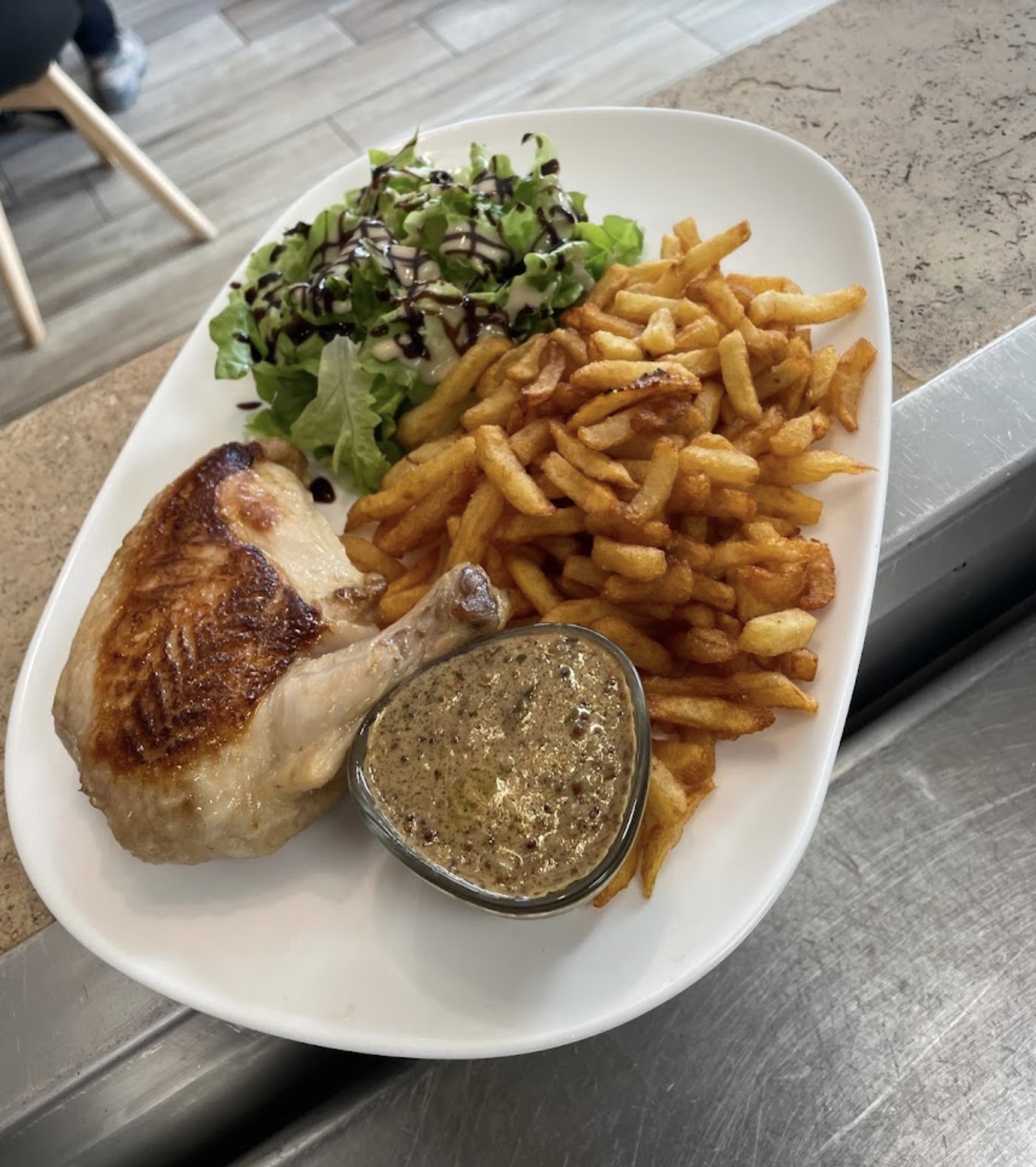 Suprême de poulet sauce moutarde à l'ancienne