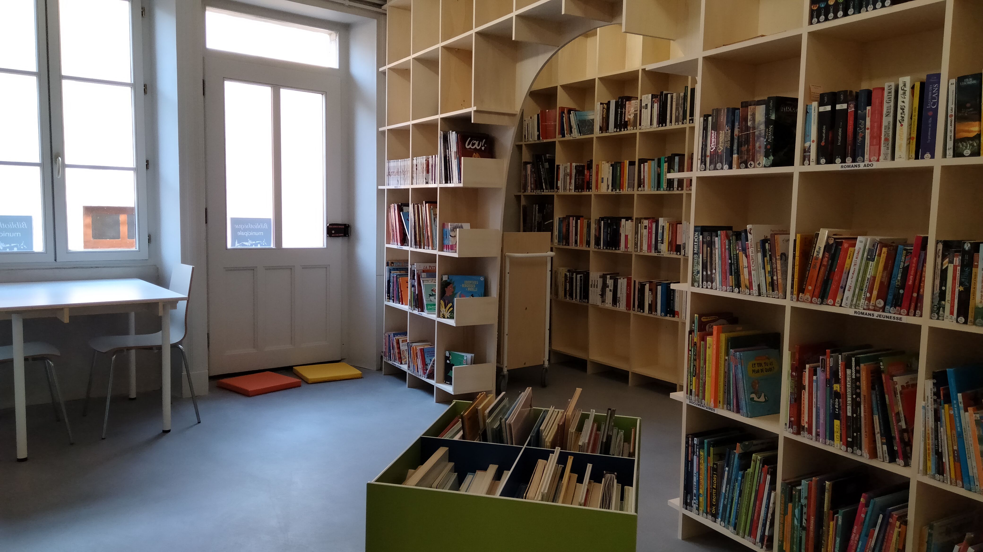 Intérieur de la bibliothèque